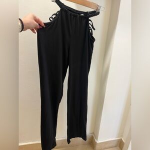 Black Women's Pants